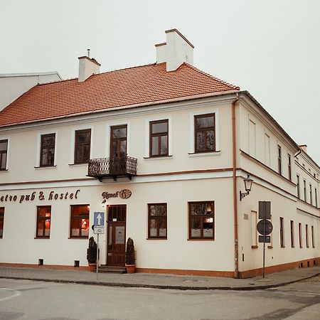 Rynek 6 Retro Pub & Hostel Radom Bagian luar foto